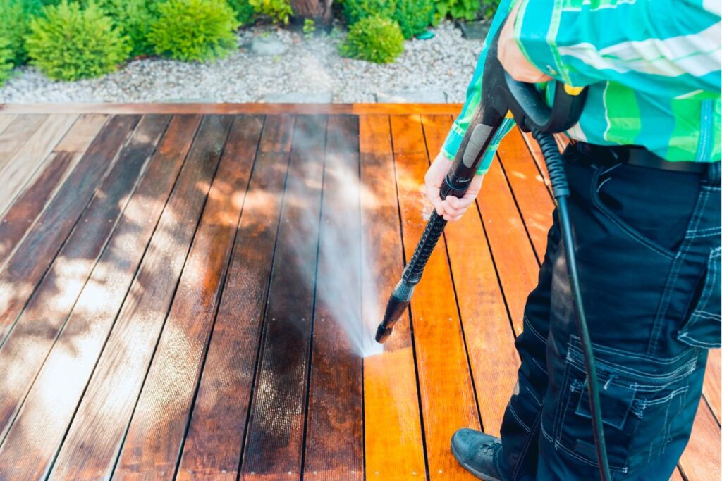 Professional Deck Washing